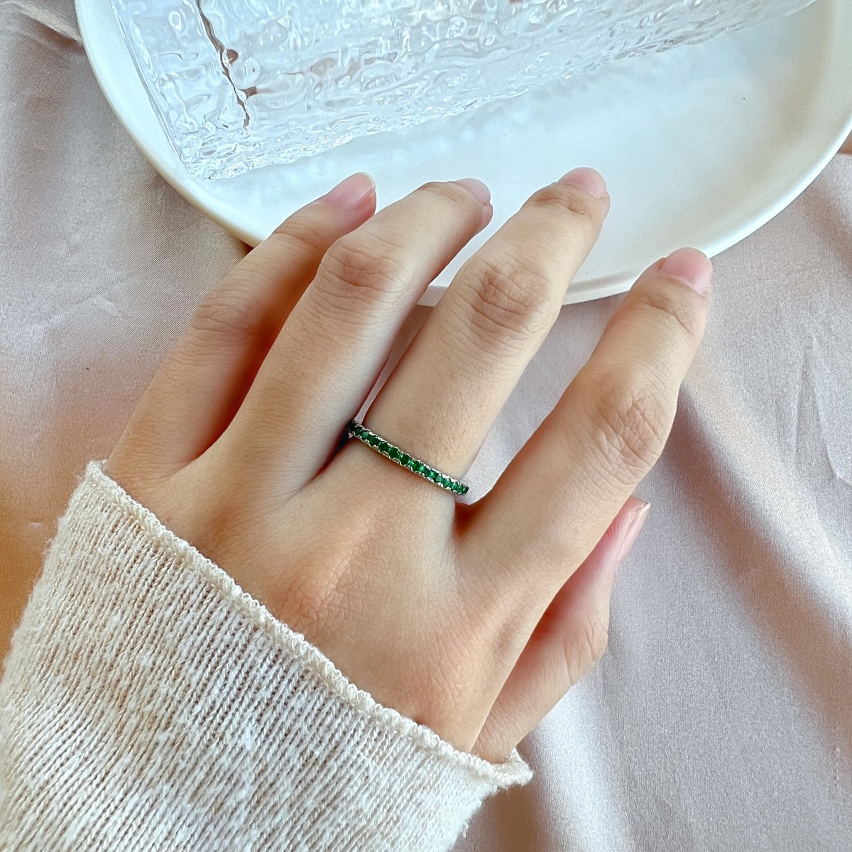 [Rose Jewels]Delicate Sparkling Round Cut Daily Ring