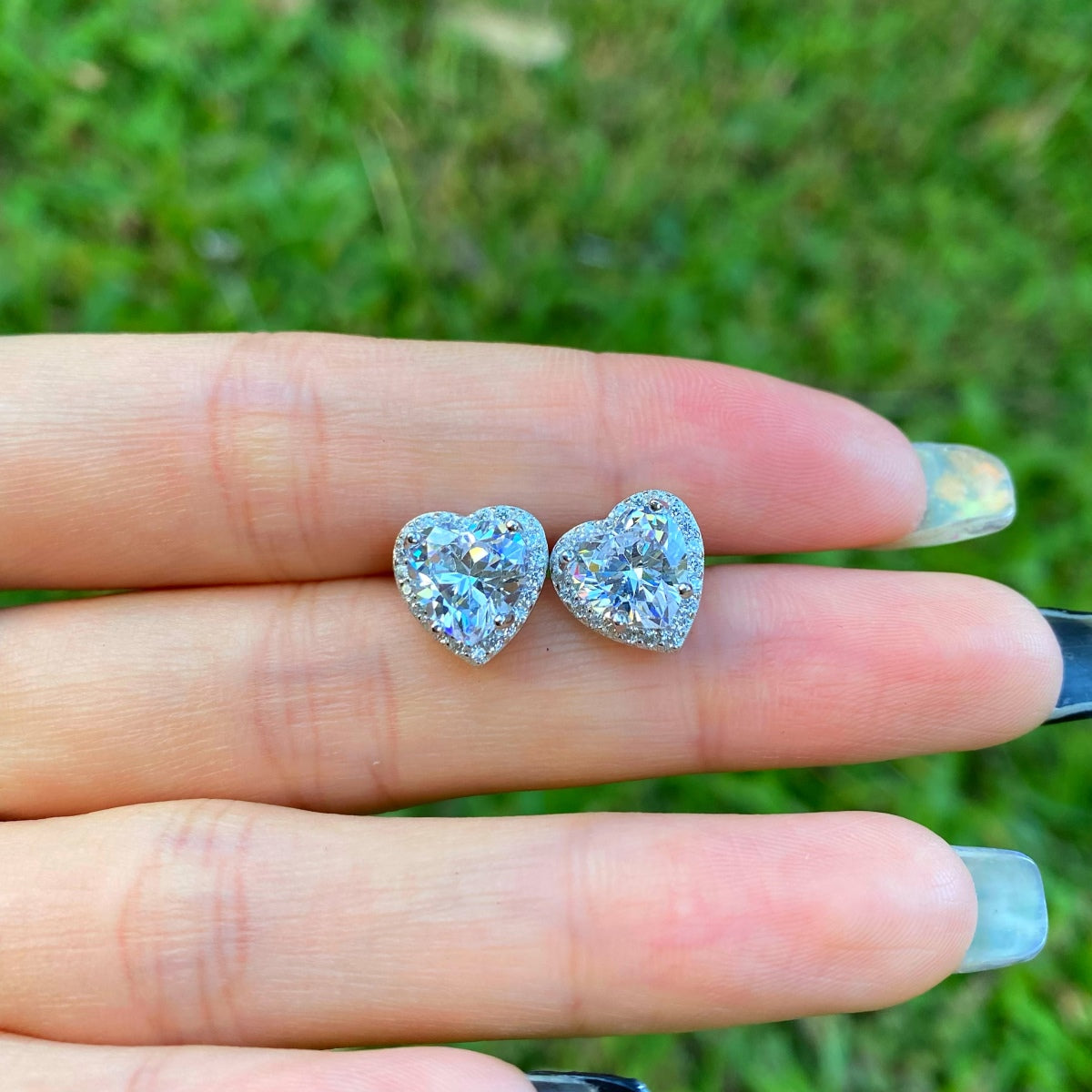 [Rose Jewels]Sparkling Heart Shape Lover Earrings