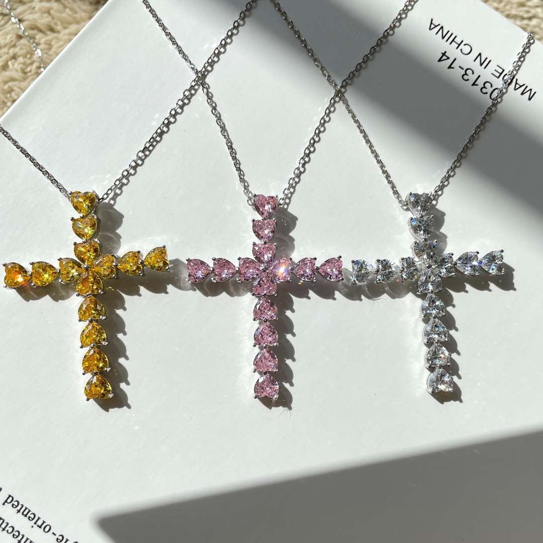 [Rose Jewels]Radiant Cross Shape Necklace