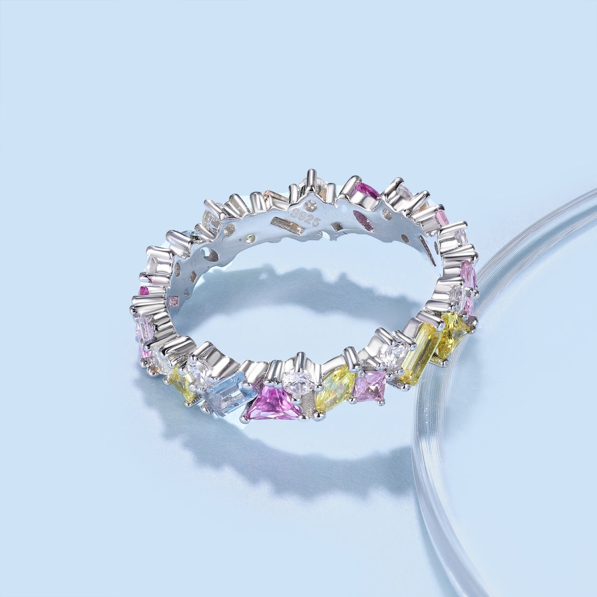 [Rose Jewels]Dazzling Polychromatic Multi cut Daily Ring