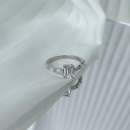 [Rose Jewels]1.0 Carat Dainty Resplendent Radiant Cut Daily Ring